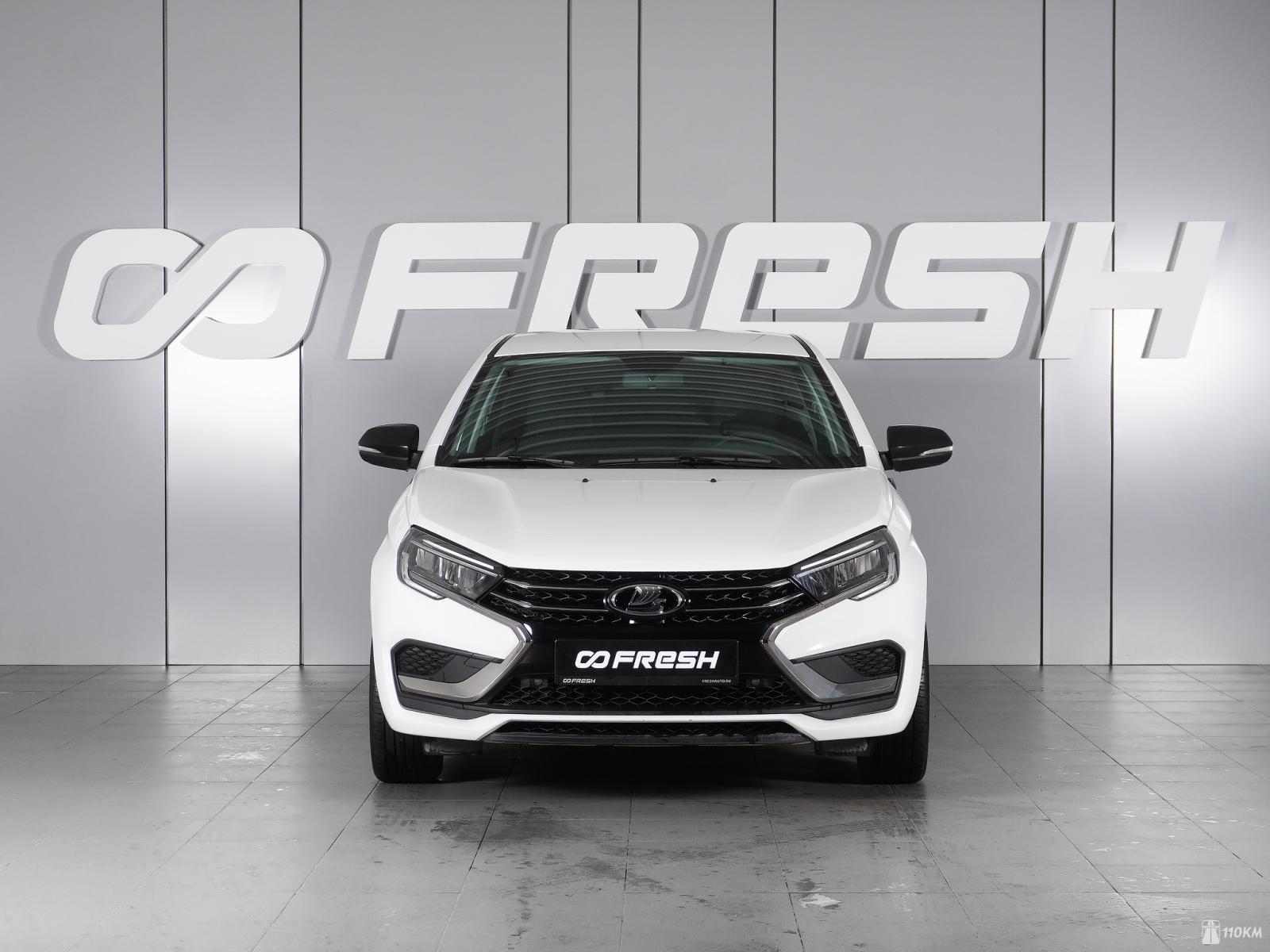 ВАЗ (Lada), Vesta, I Рестайлинг (NG), 1596, 106, бензин, седан, механика, передний привод, среднее состояние, левый, белый, 1 230 000 ₽